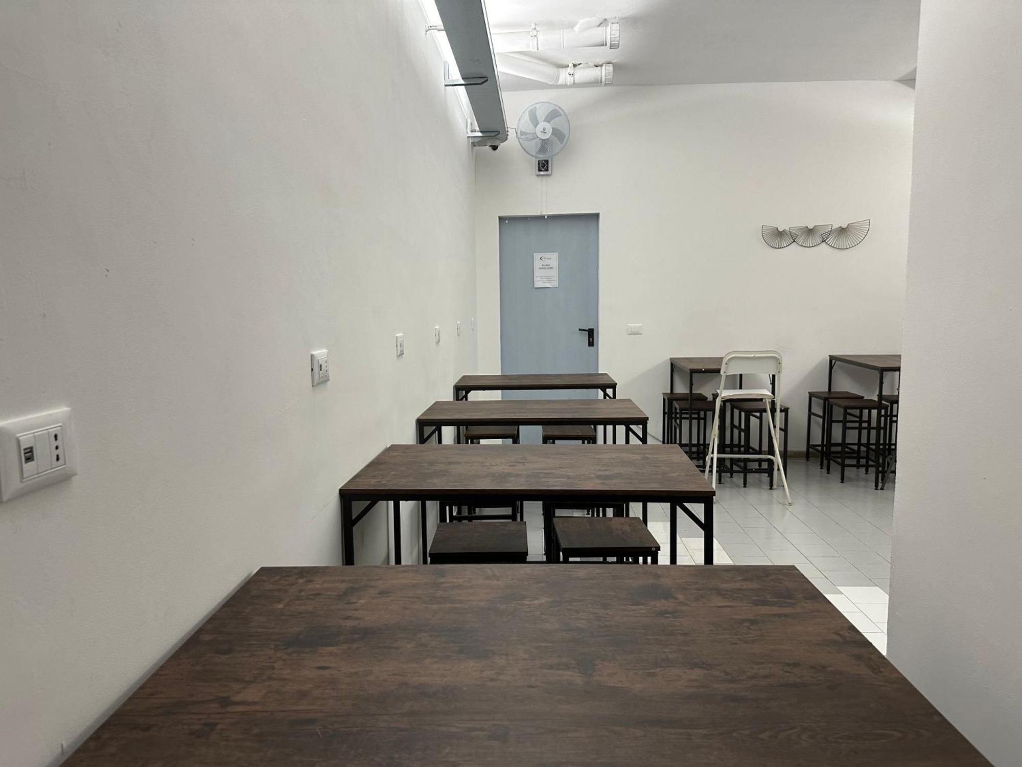 Cconforthotels Host Bari Centrale Εξωτερικό φωτογραφία